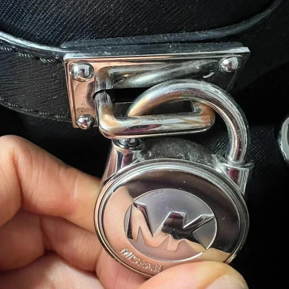 Michael Kors Hamilton Saffiano Leather Medium Satchel, Black w/ Silver Hardware - Picture 2 of 6